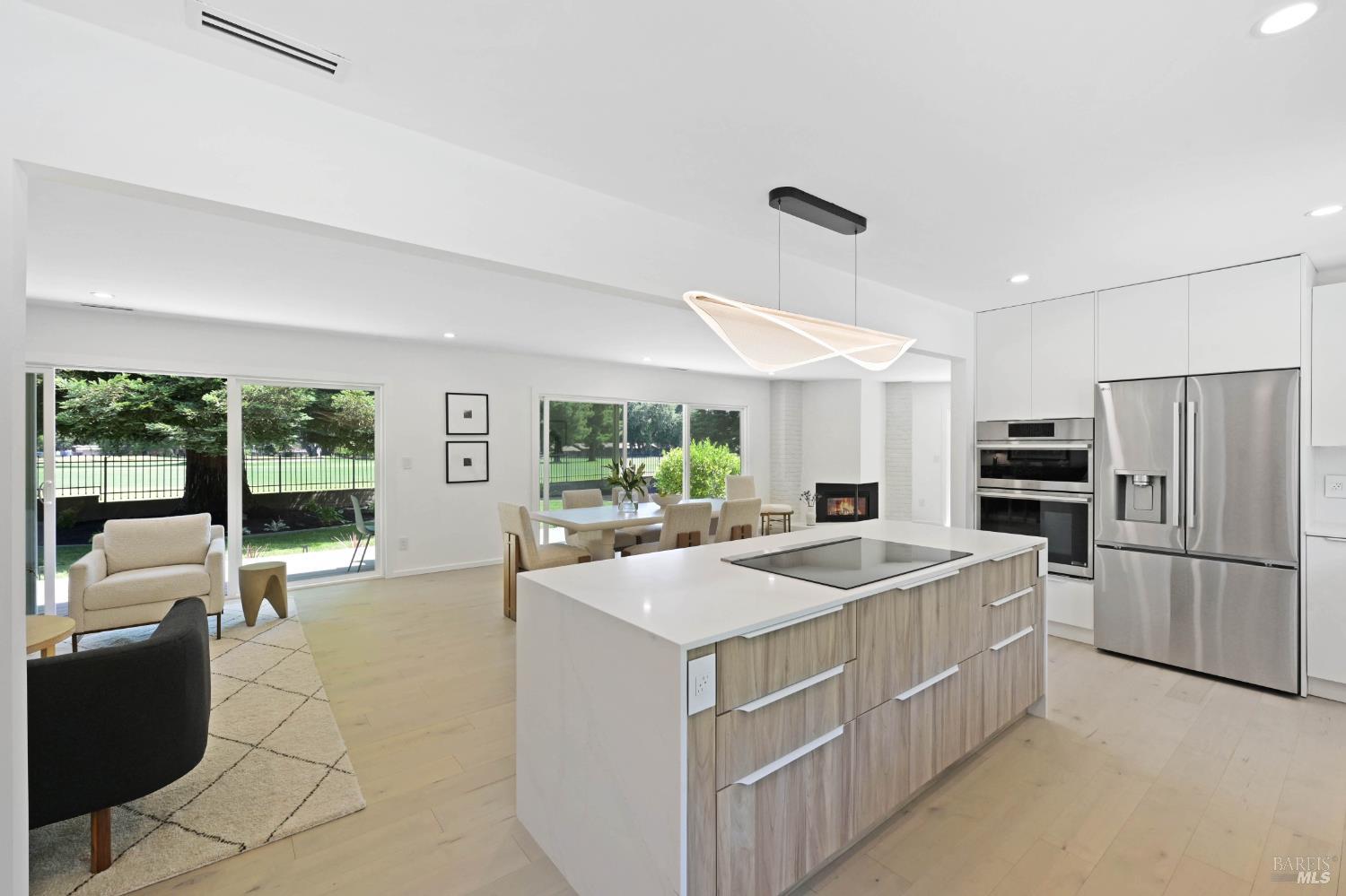 120 Fairway Dr