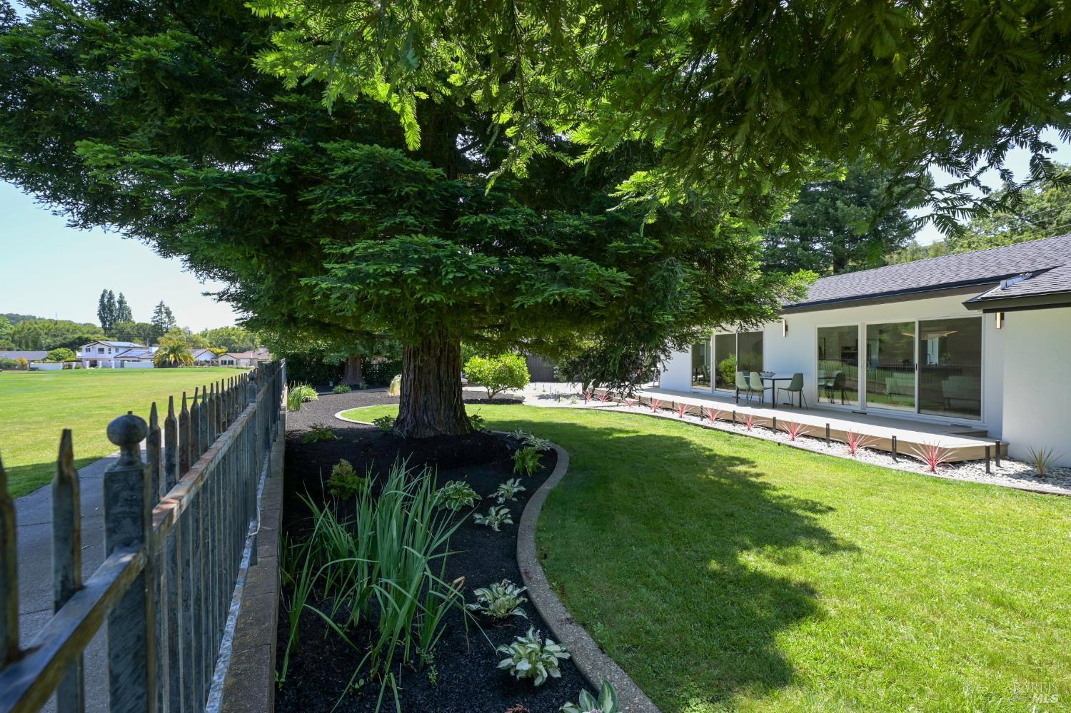 120 Fairway Dr