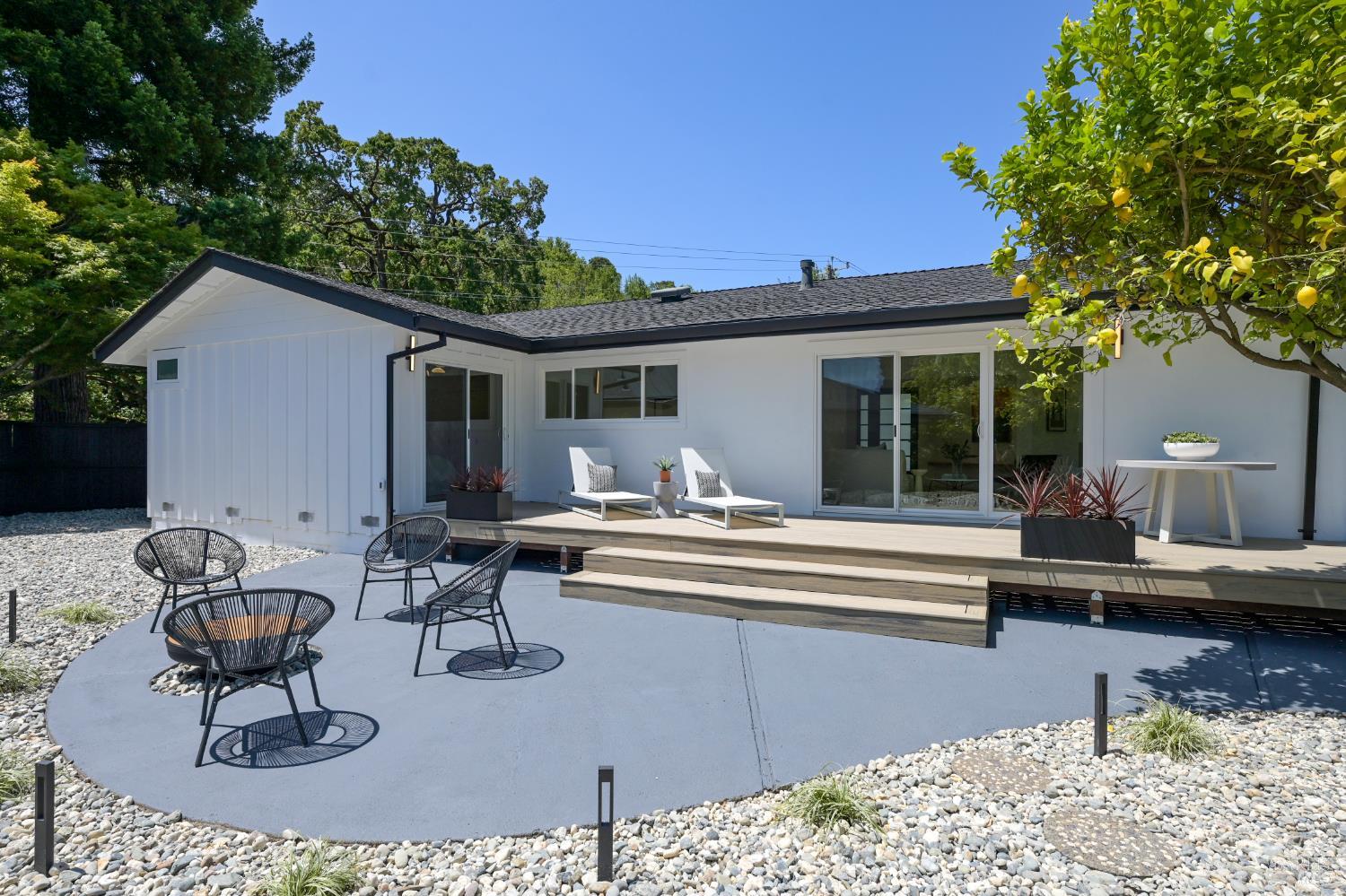 120 Fairway Dr