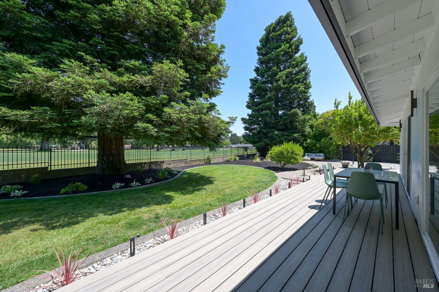120 Fairway Dr