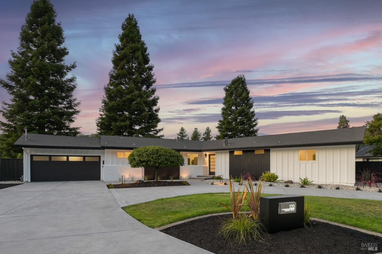 120 Fairway Dr