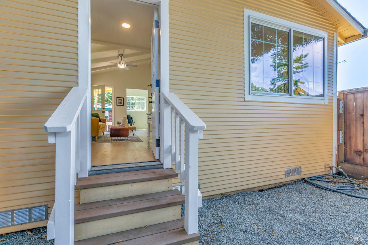 77 Taylor Dr