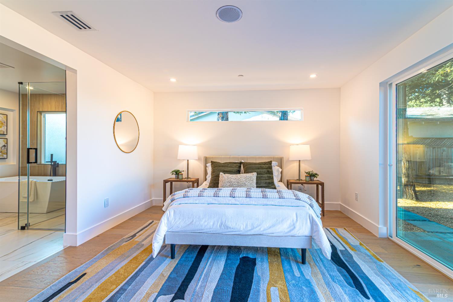 2550 Heatherstone Dr