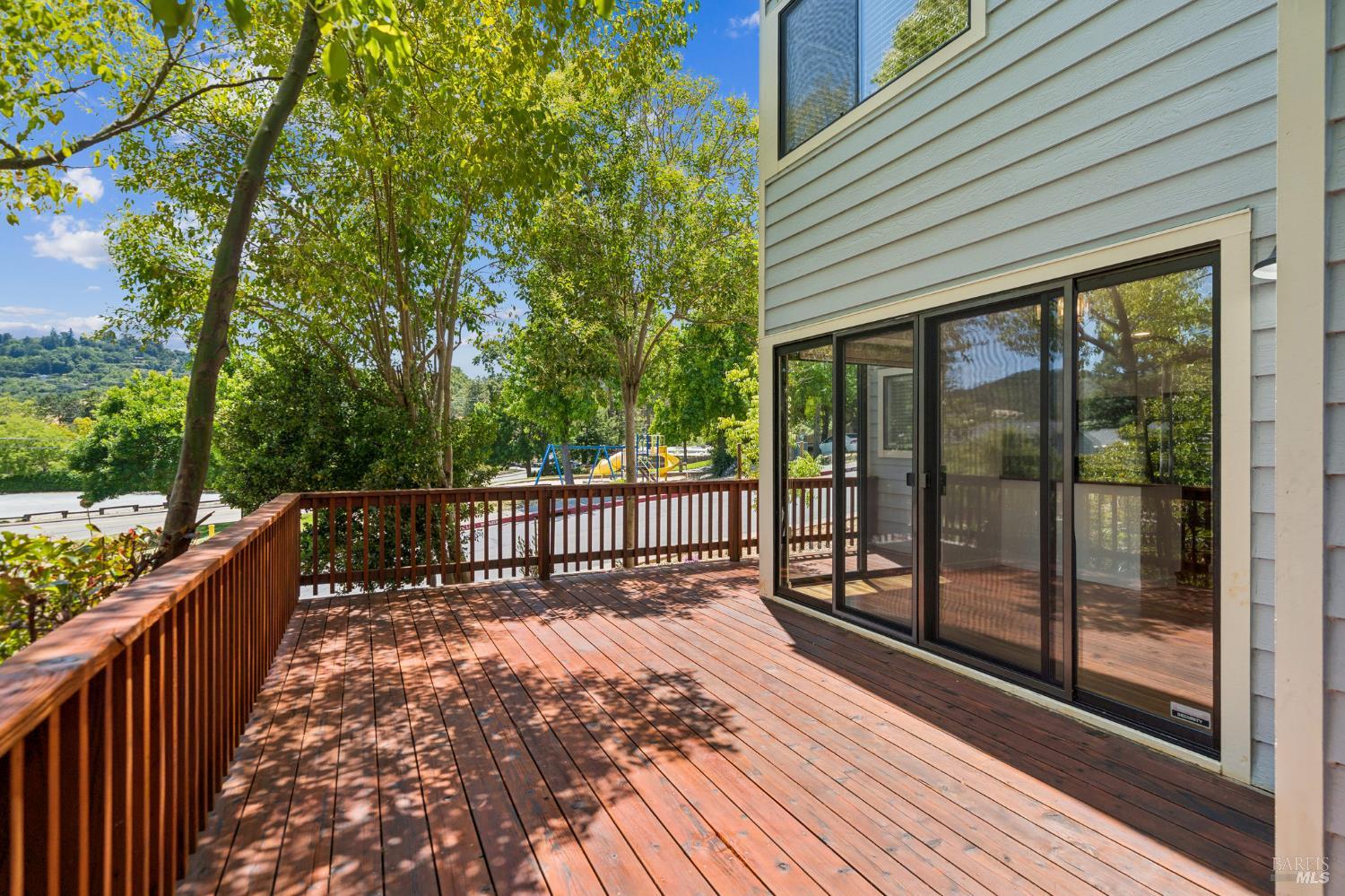 14 Summerhill Way
