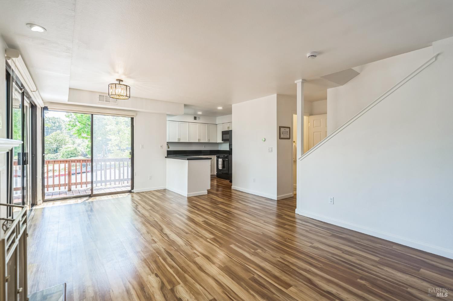 14 Summerhill Way