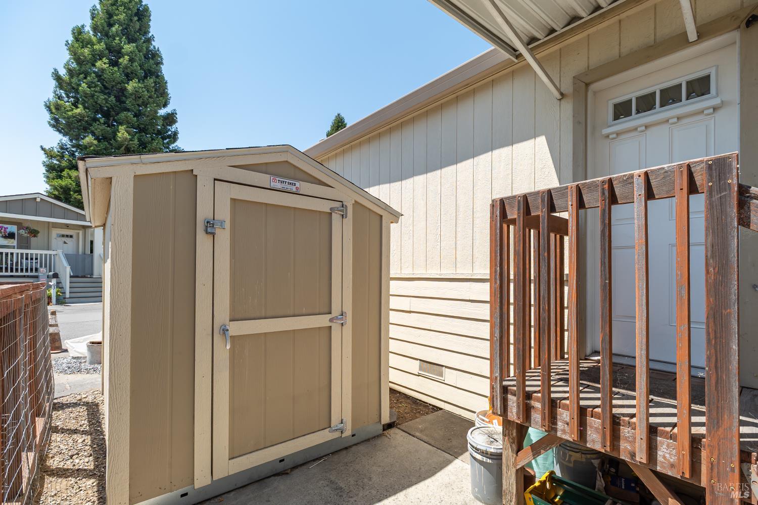 61 Romani Ct