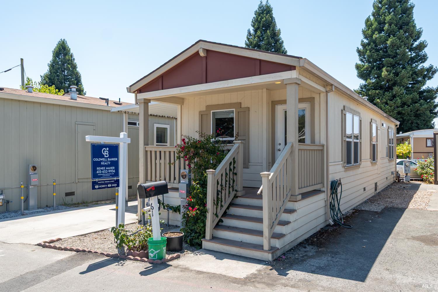 61 Romani Ct