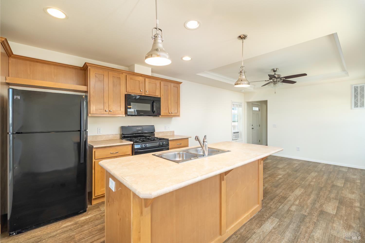 61 Romani Ct
