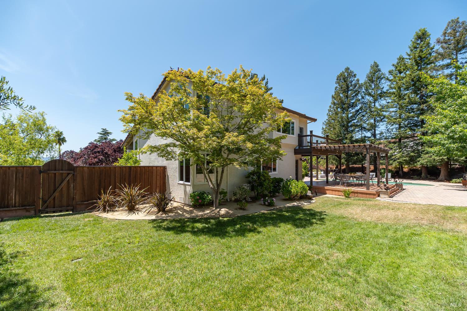 405 Encinosa Ct
