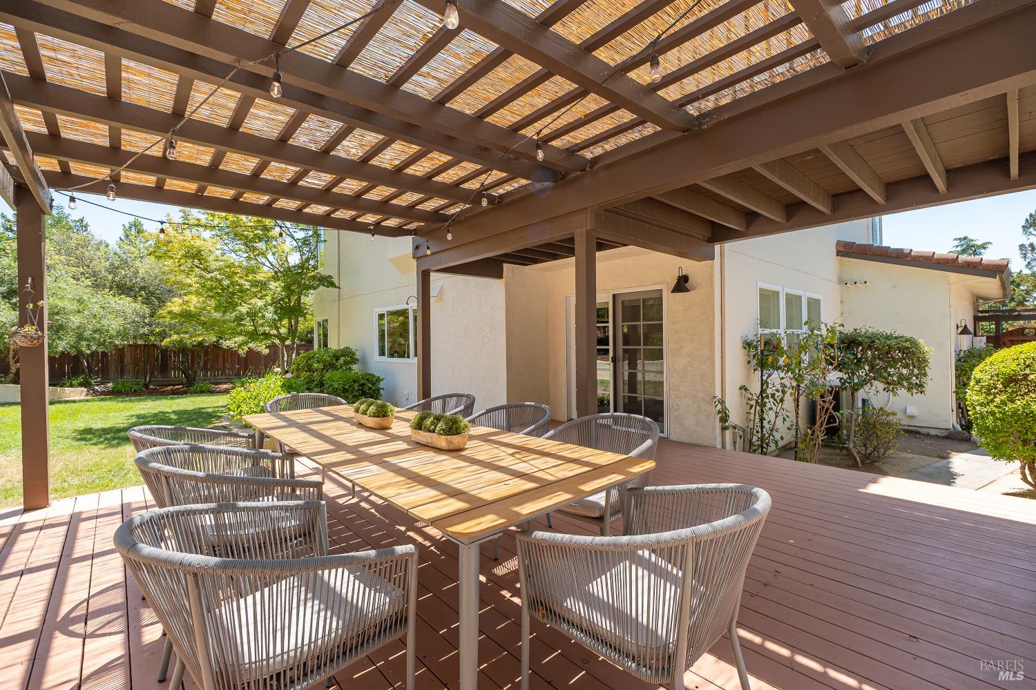 405 Encinosa Ct