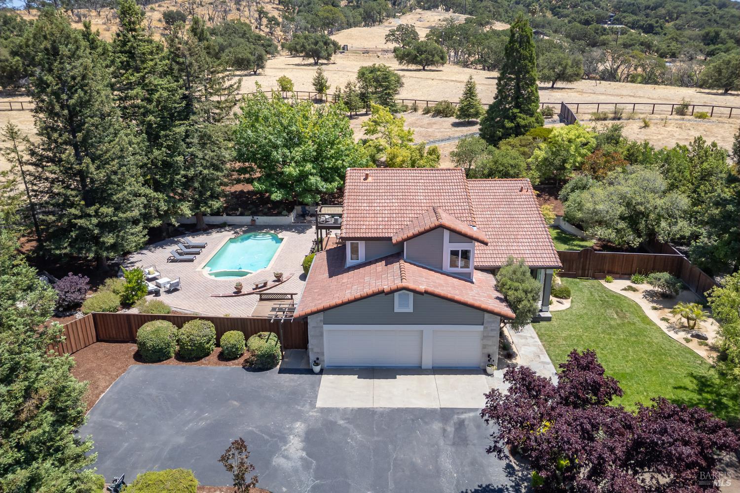 405 Encinosa Ct