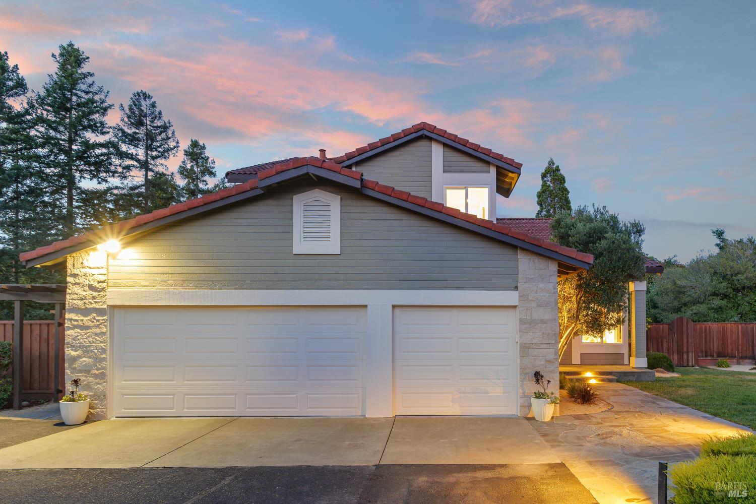 405 Encinosa Ct