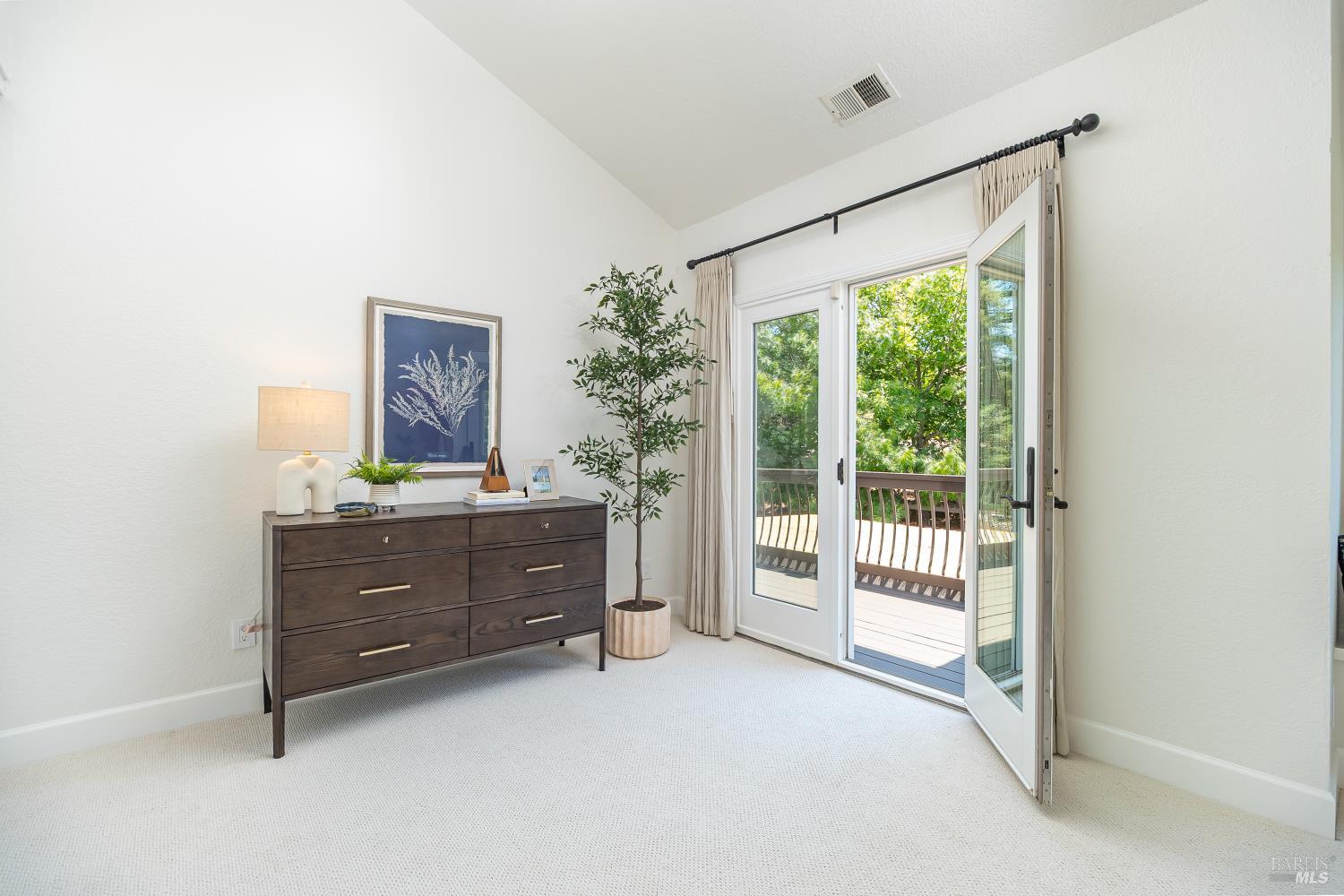 405 Encinosa Ct