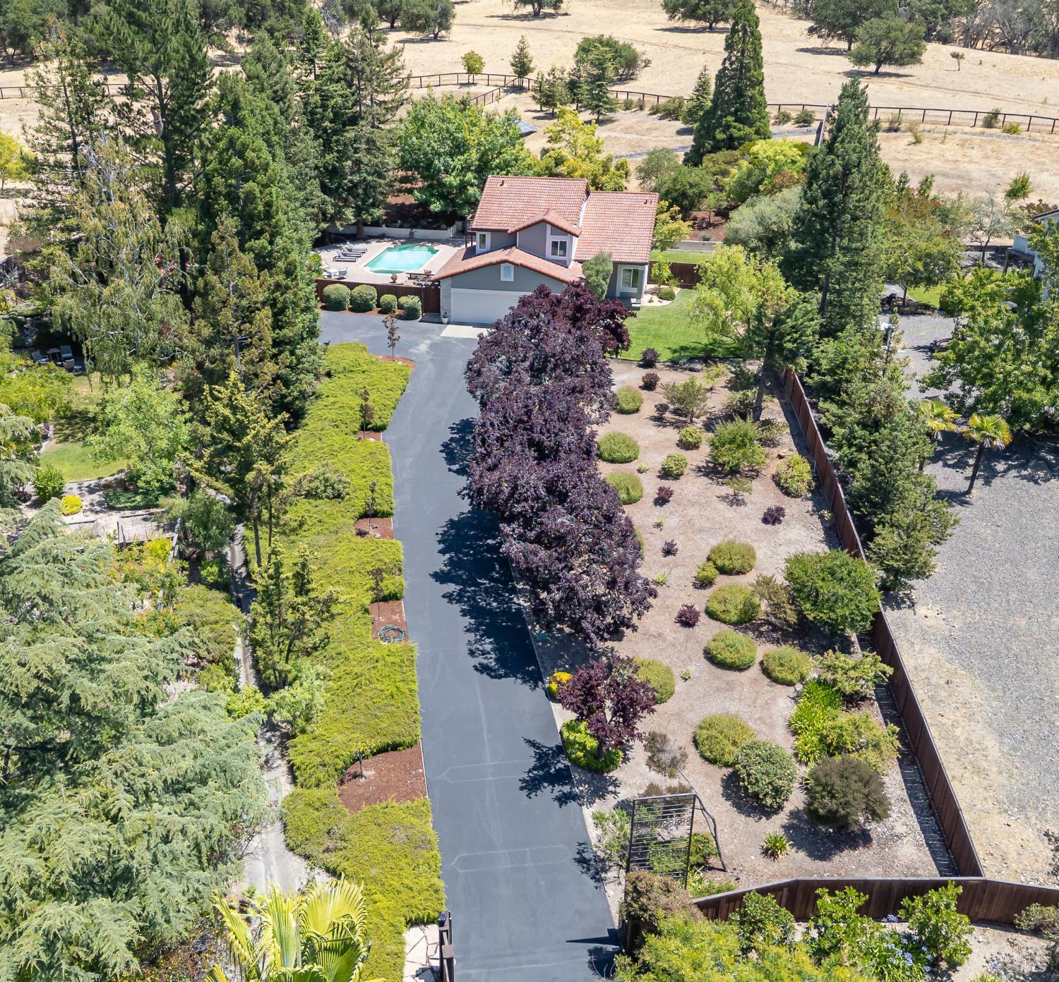 405 Encinosa Ct