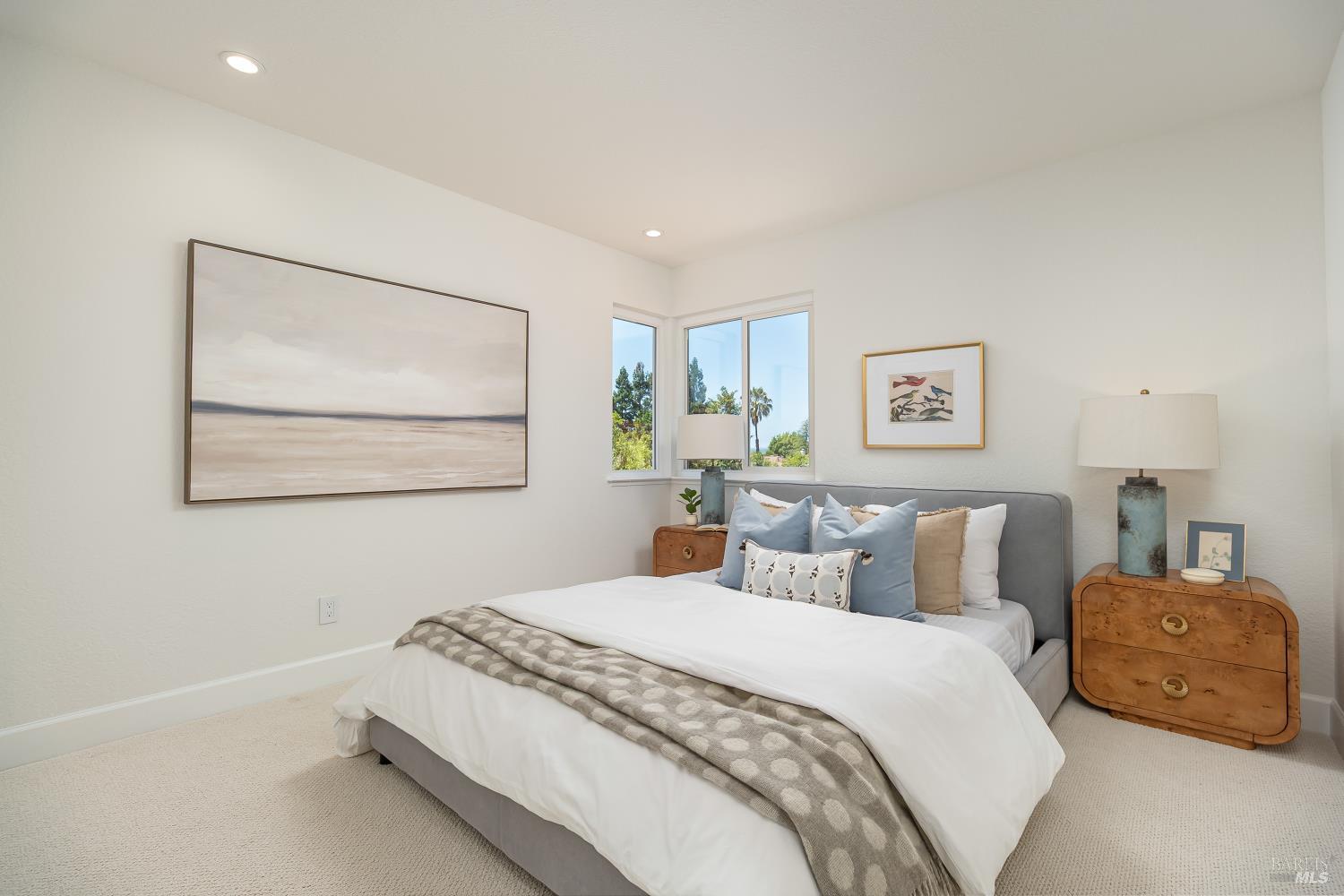 405 Encinosa Ct