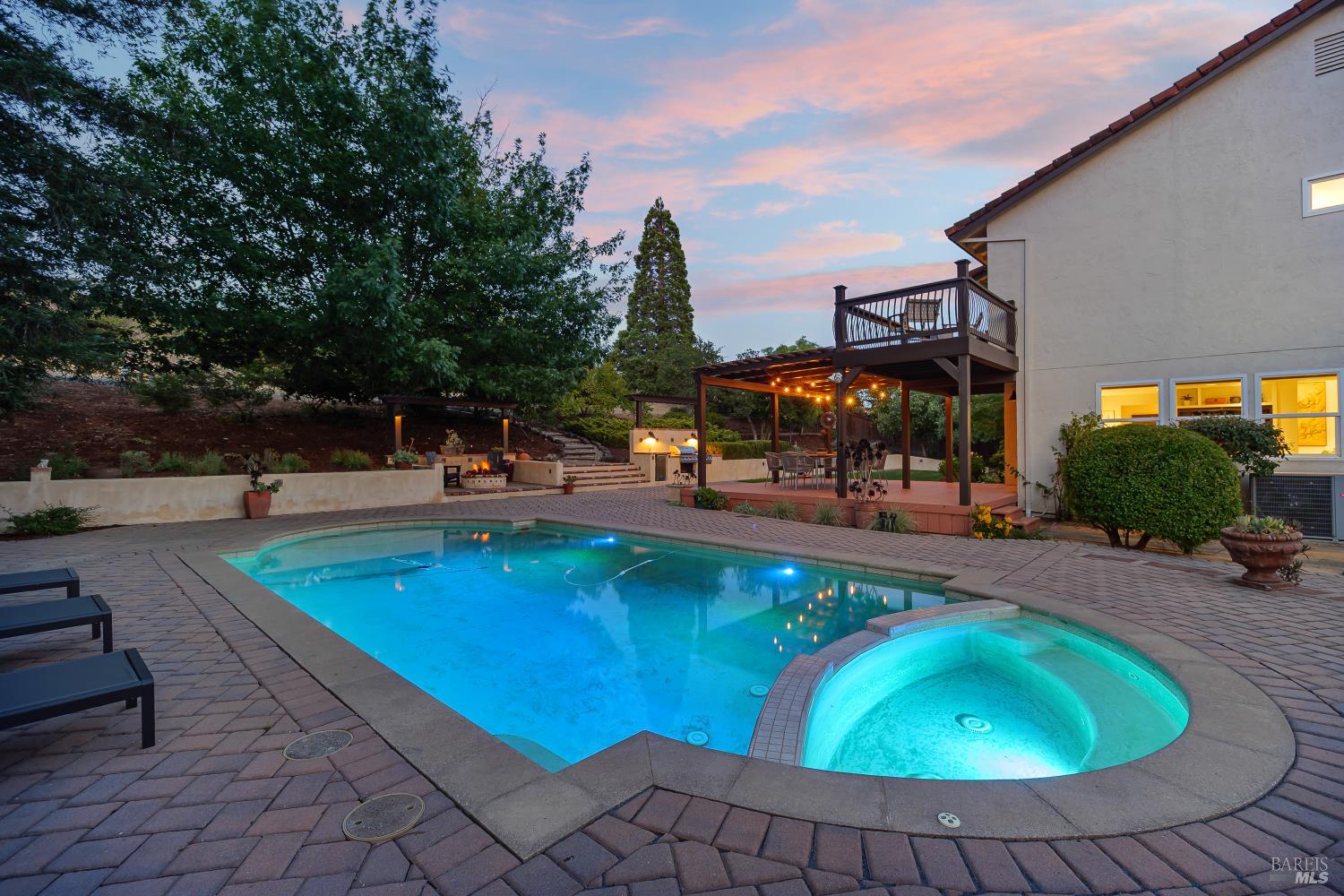 405 Encinosa Ct