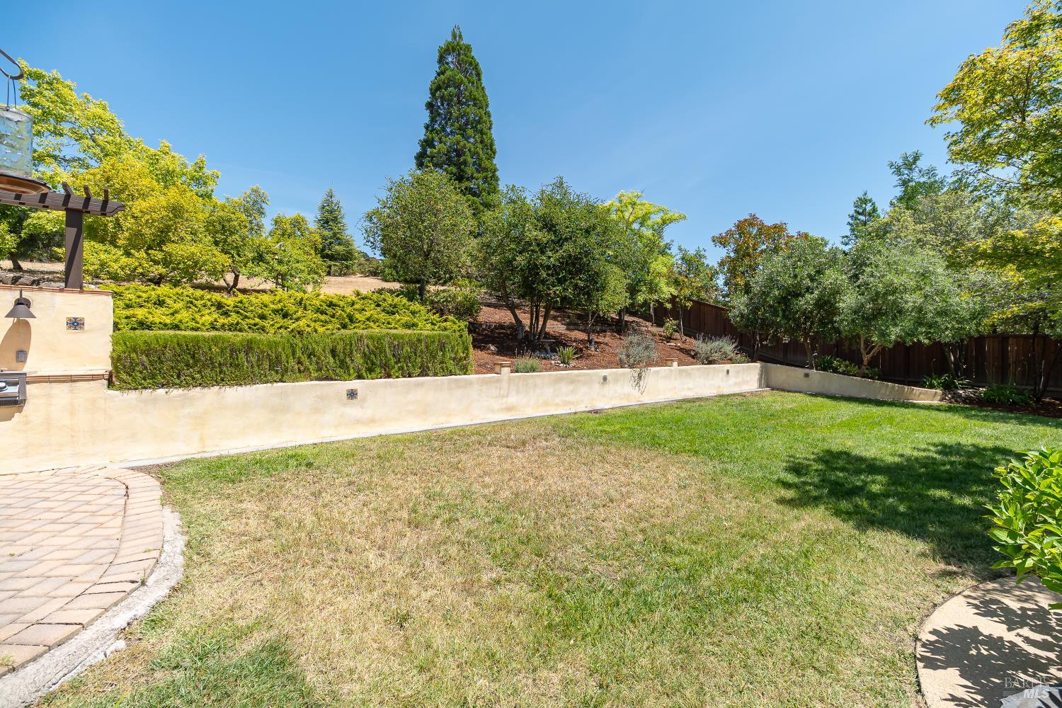 405 Encinosa Ct