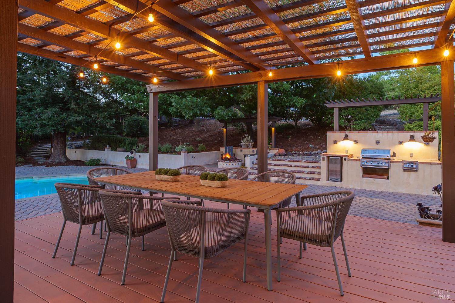 405 Encinosa Ct