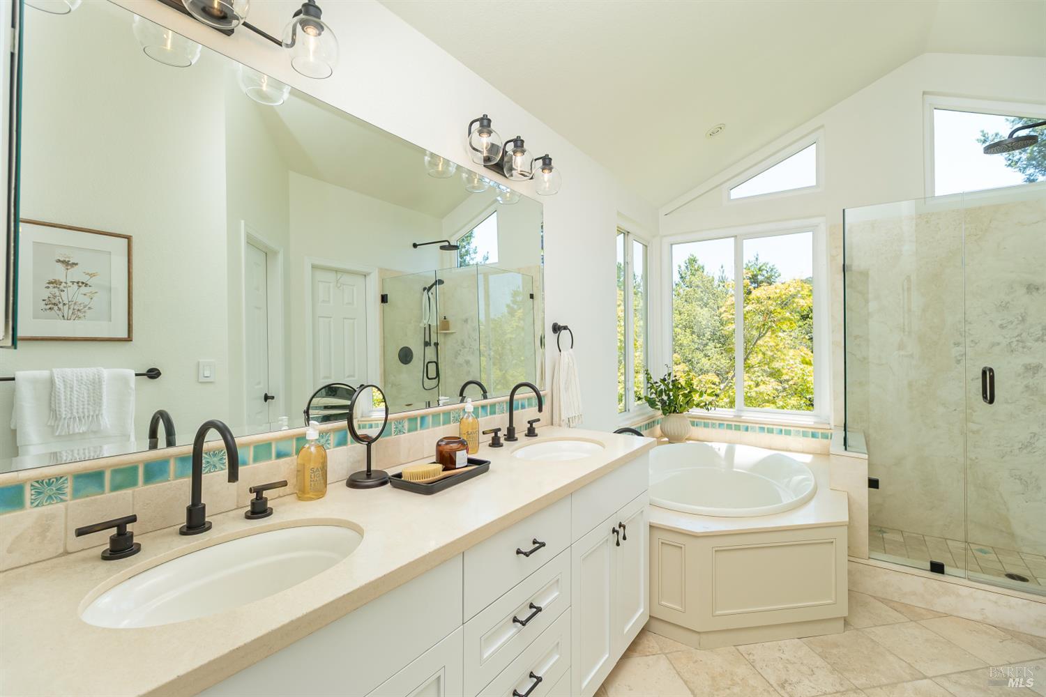 405 Encinosa Ct