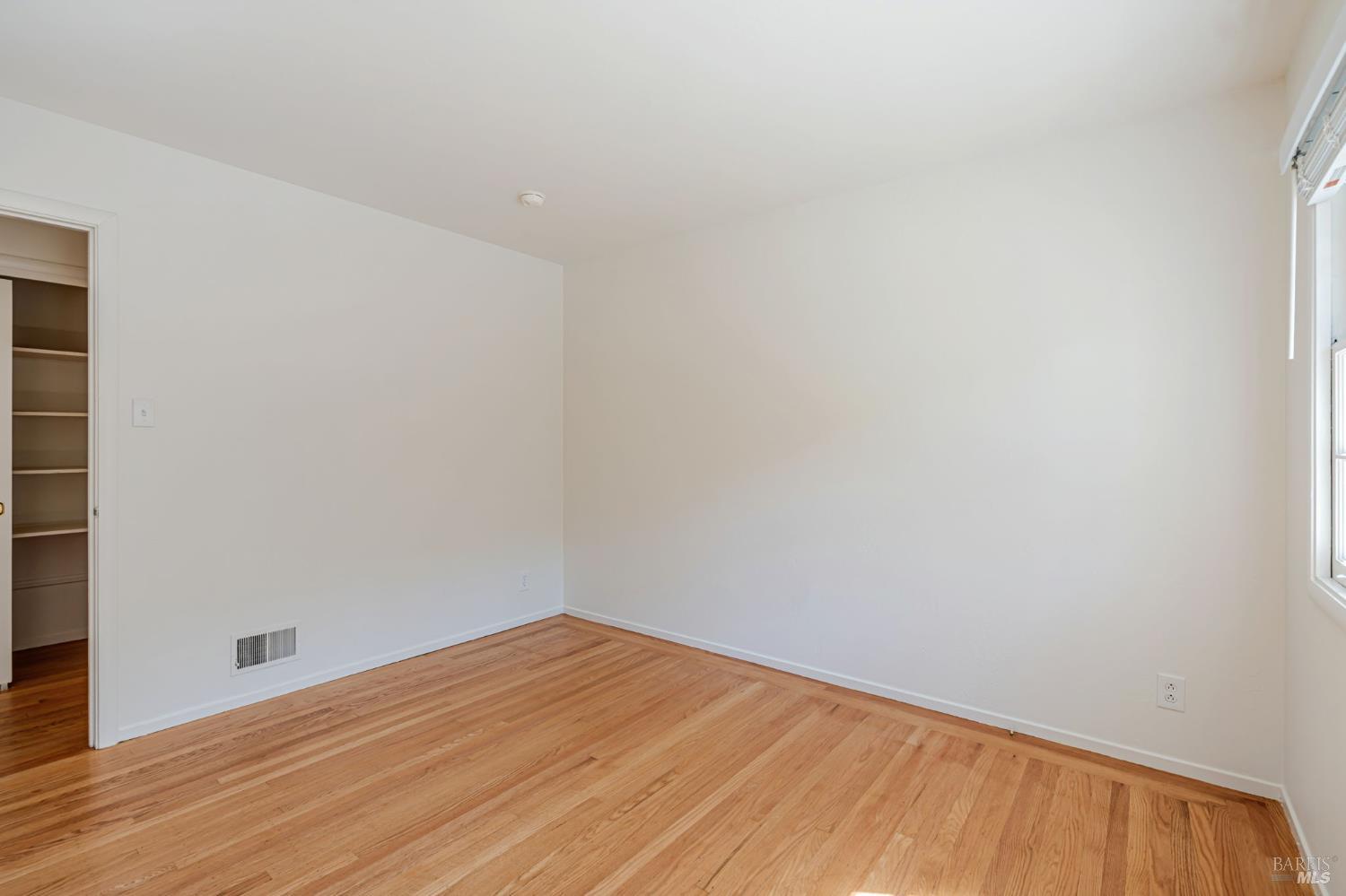 296 North Almenar Dr