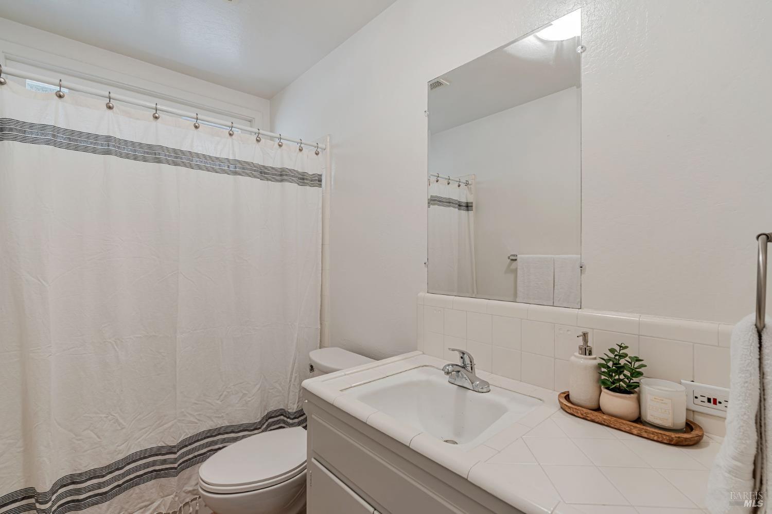 296 North Almenar Dr