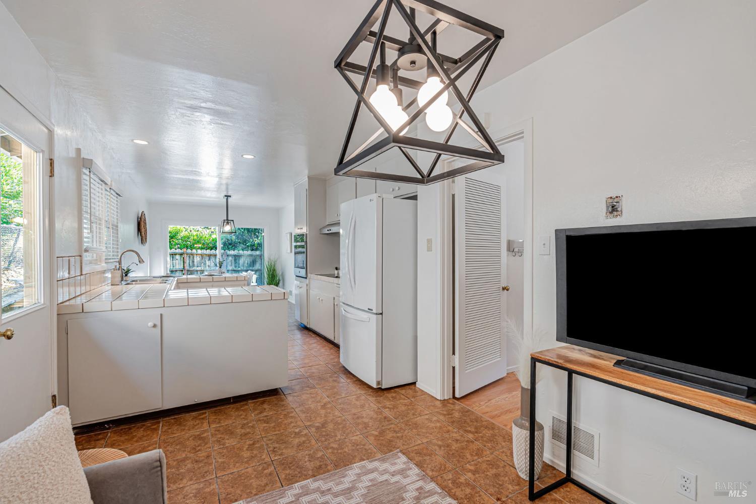 296 North Almenar Dr