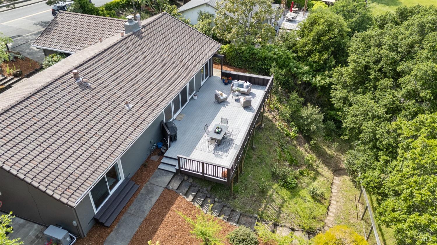 15 Manor View Dr