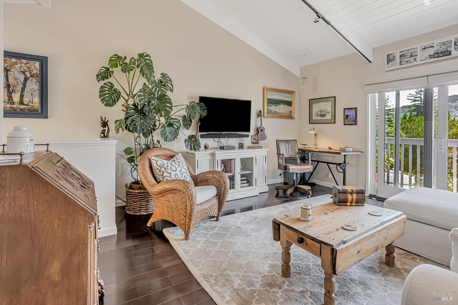 838 Sir Francis Drake Blvd #3