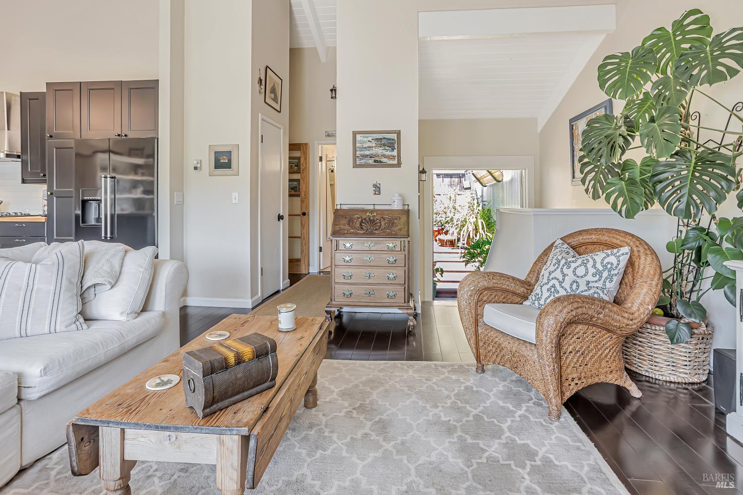 838 Sir Francis Drake Blvd #3