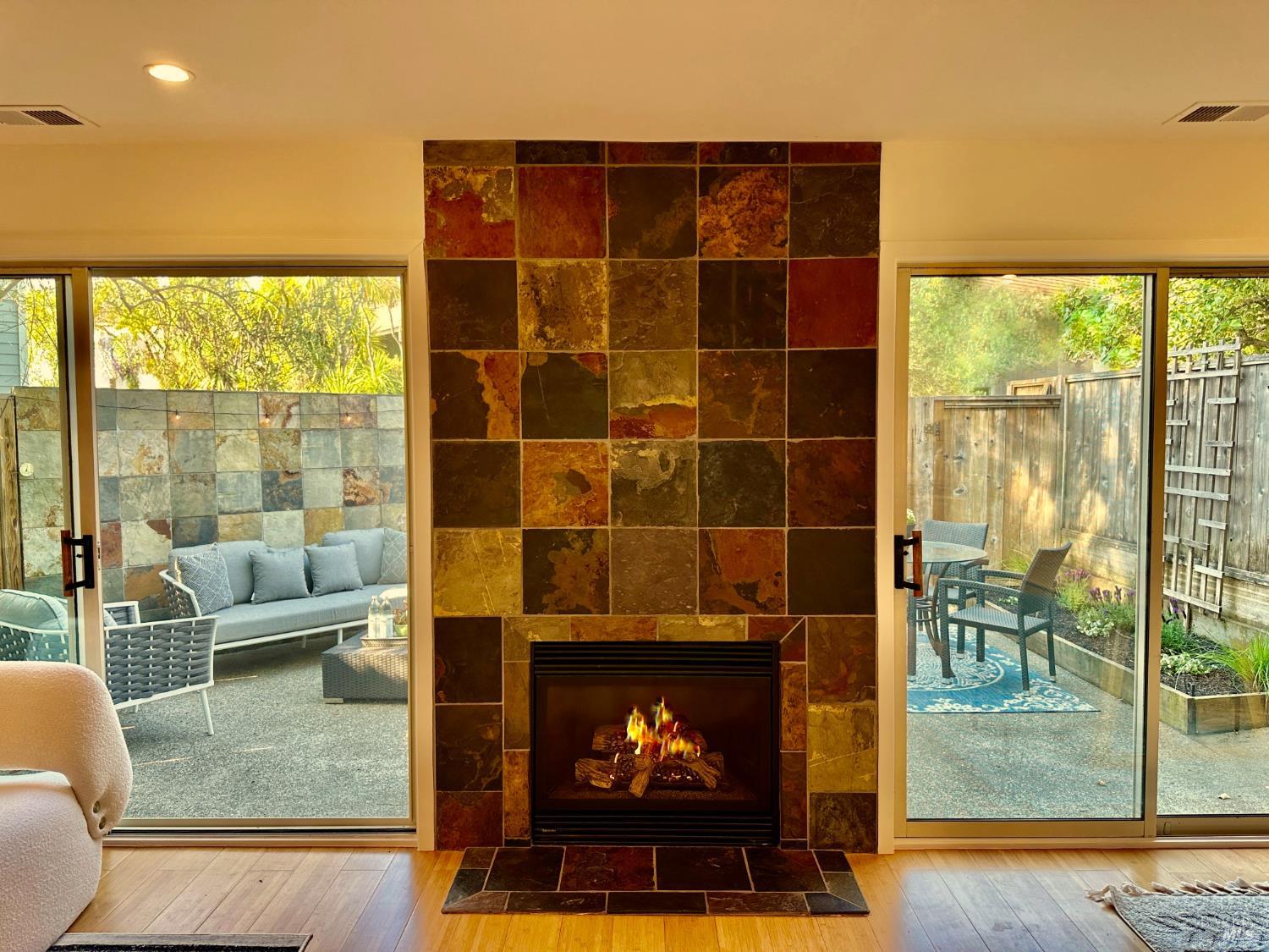 89 Mariner Green Dr