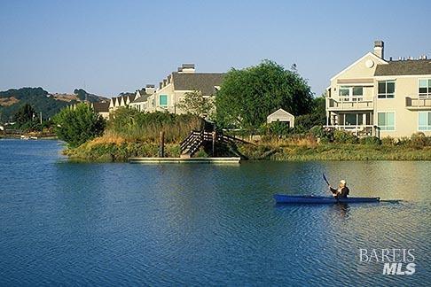 89 Mariner Green Dr
