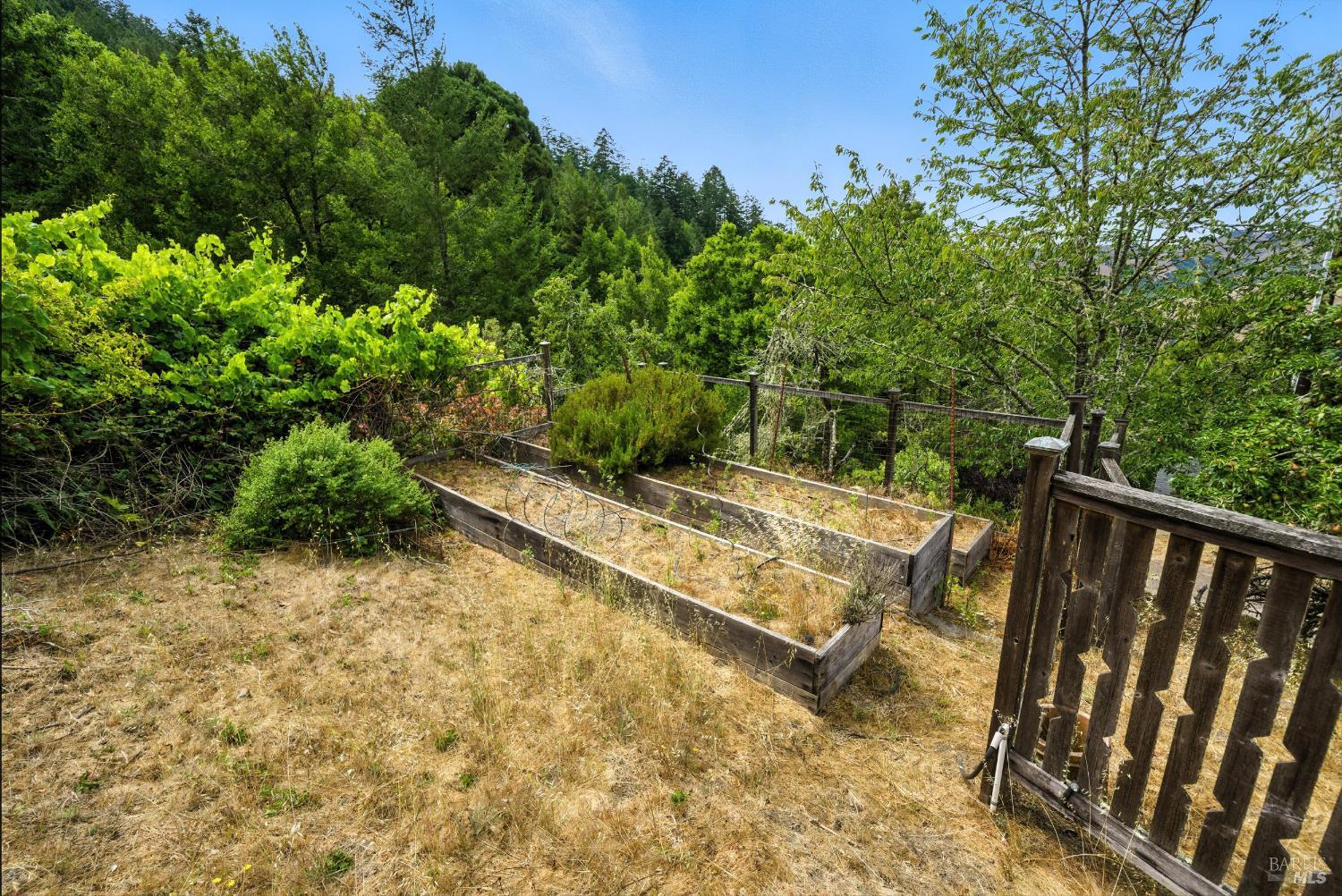 1700 Old Rancheria Rd