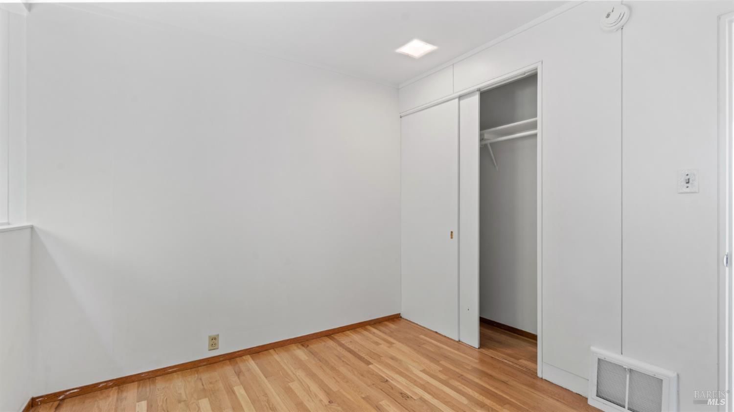 16-18 Sausalito Blvd