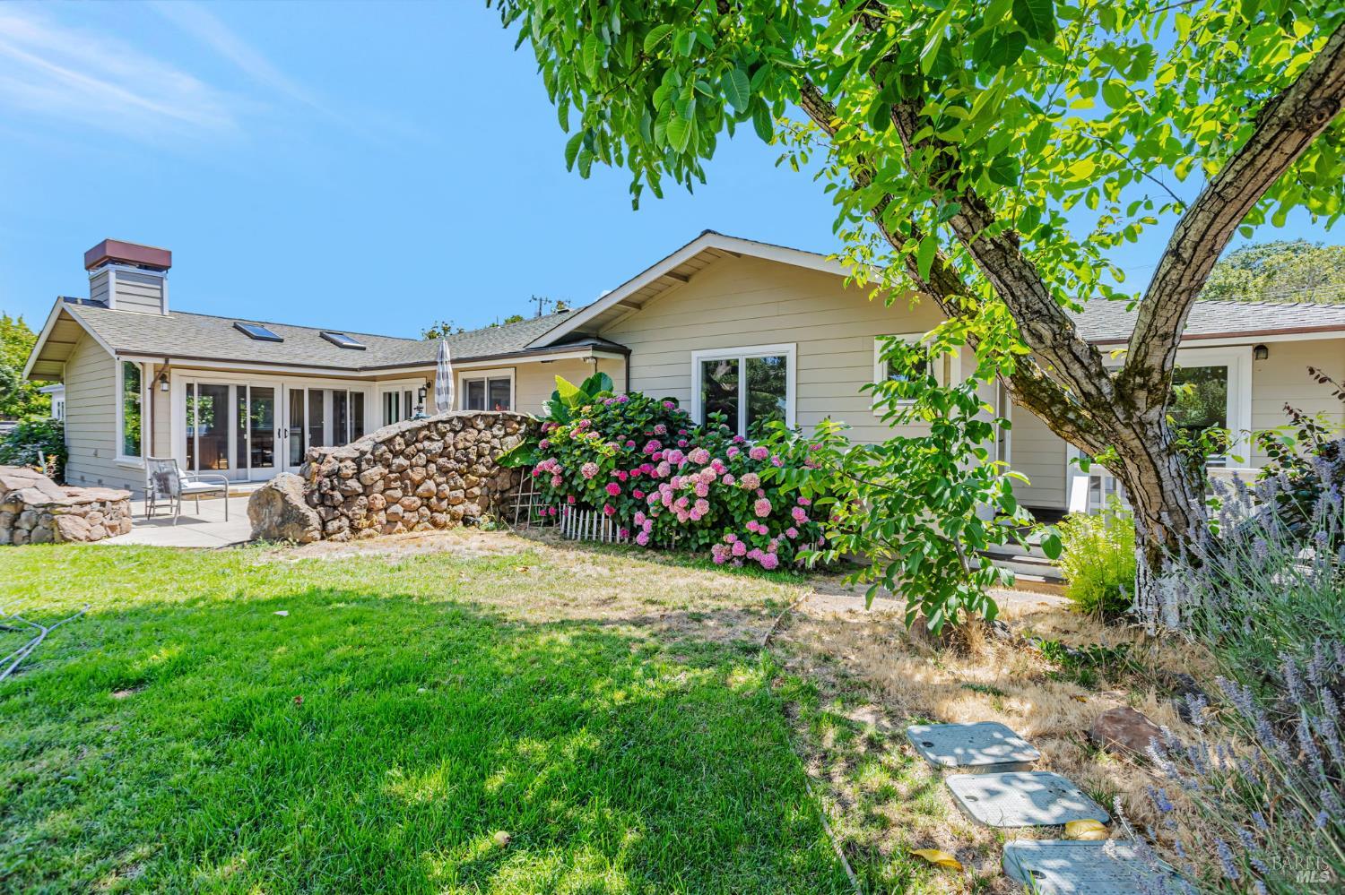 20 Pillsbury Ln