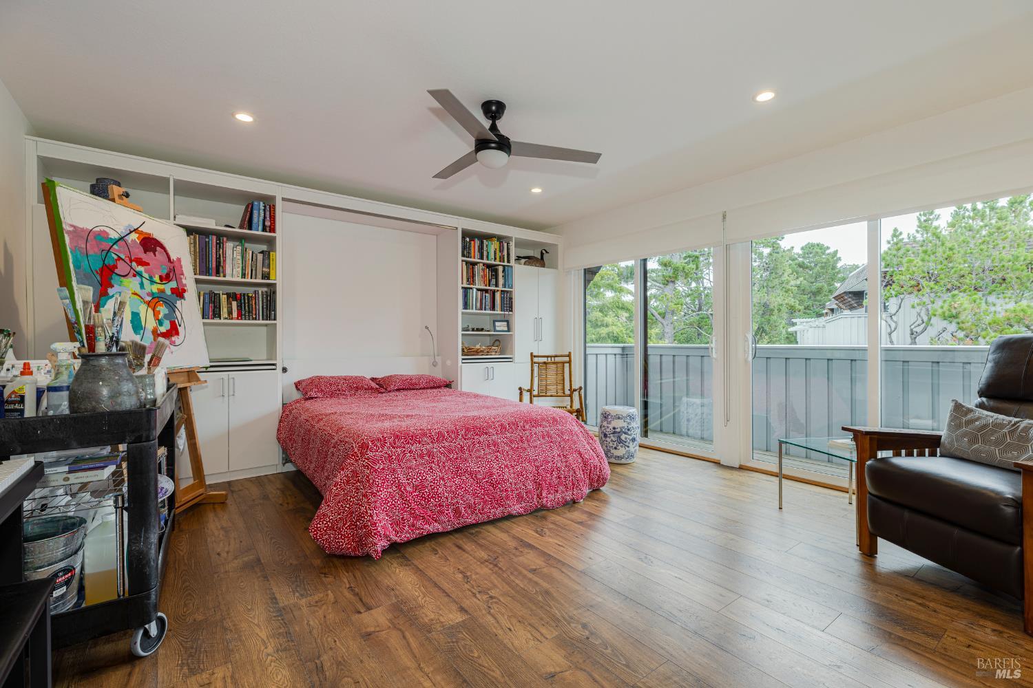 175 Knollwood Dr