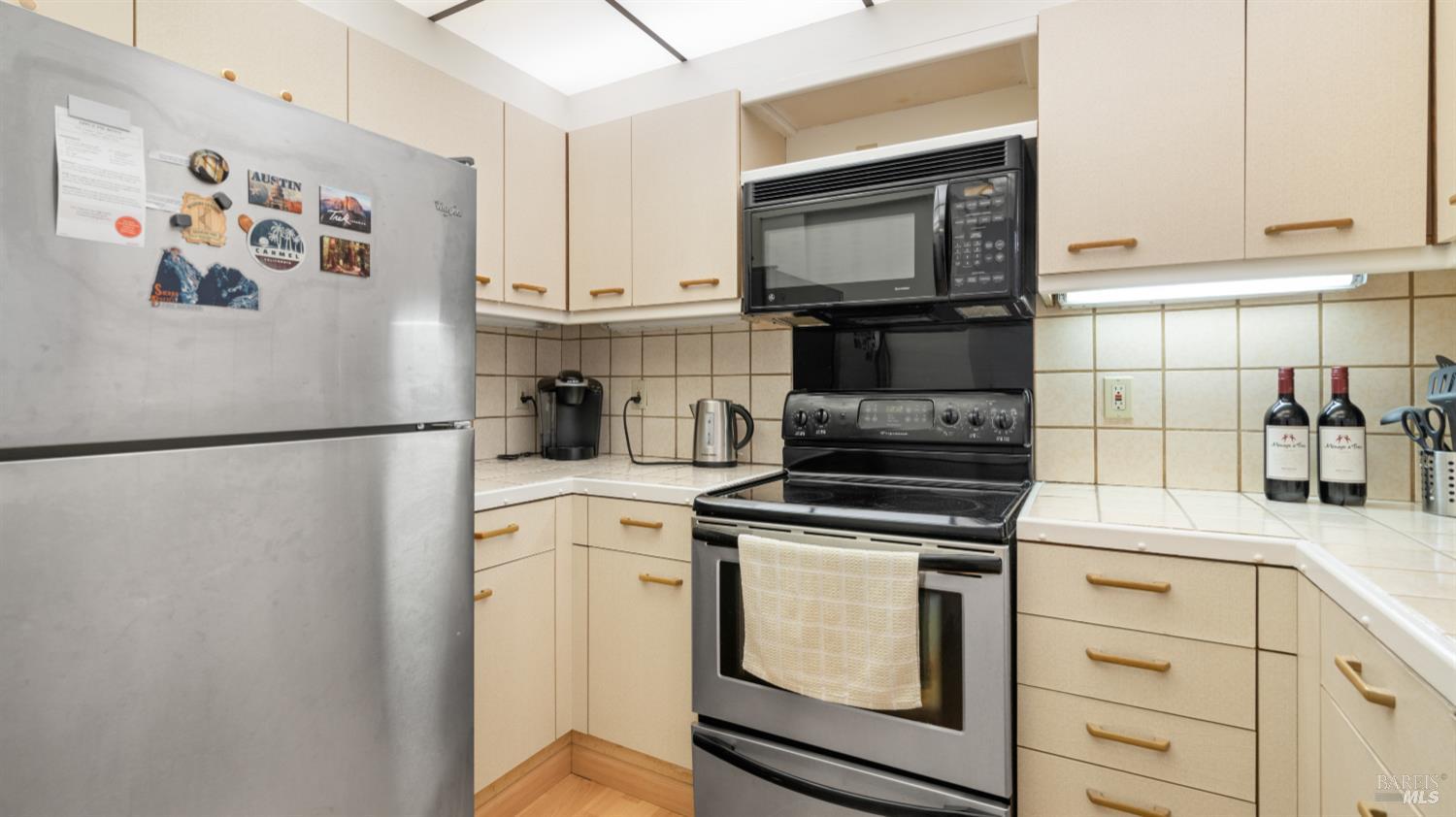 124 Professional Center Pkwy