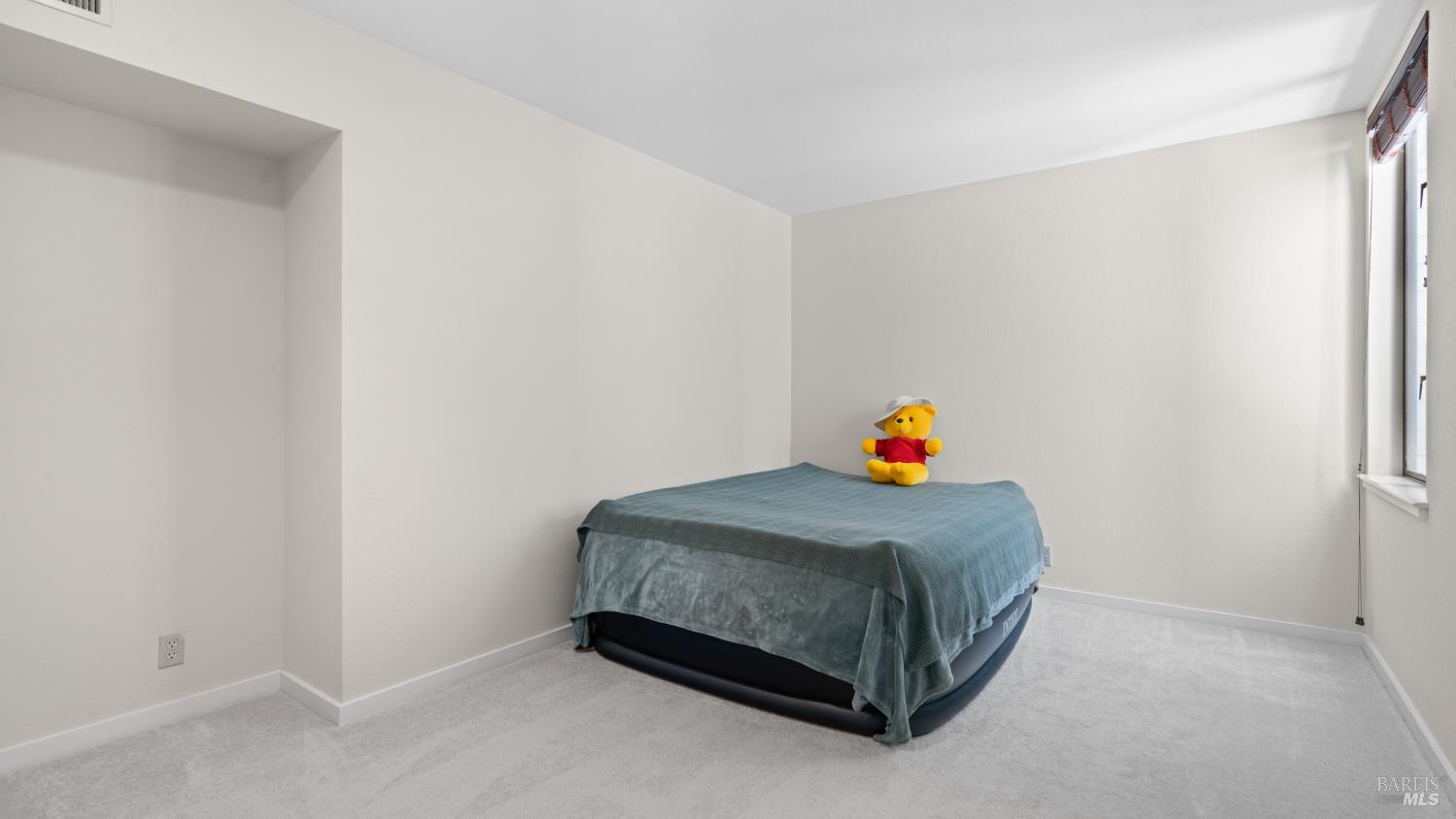 124 Professional Center Pkwy