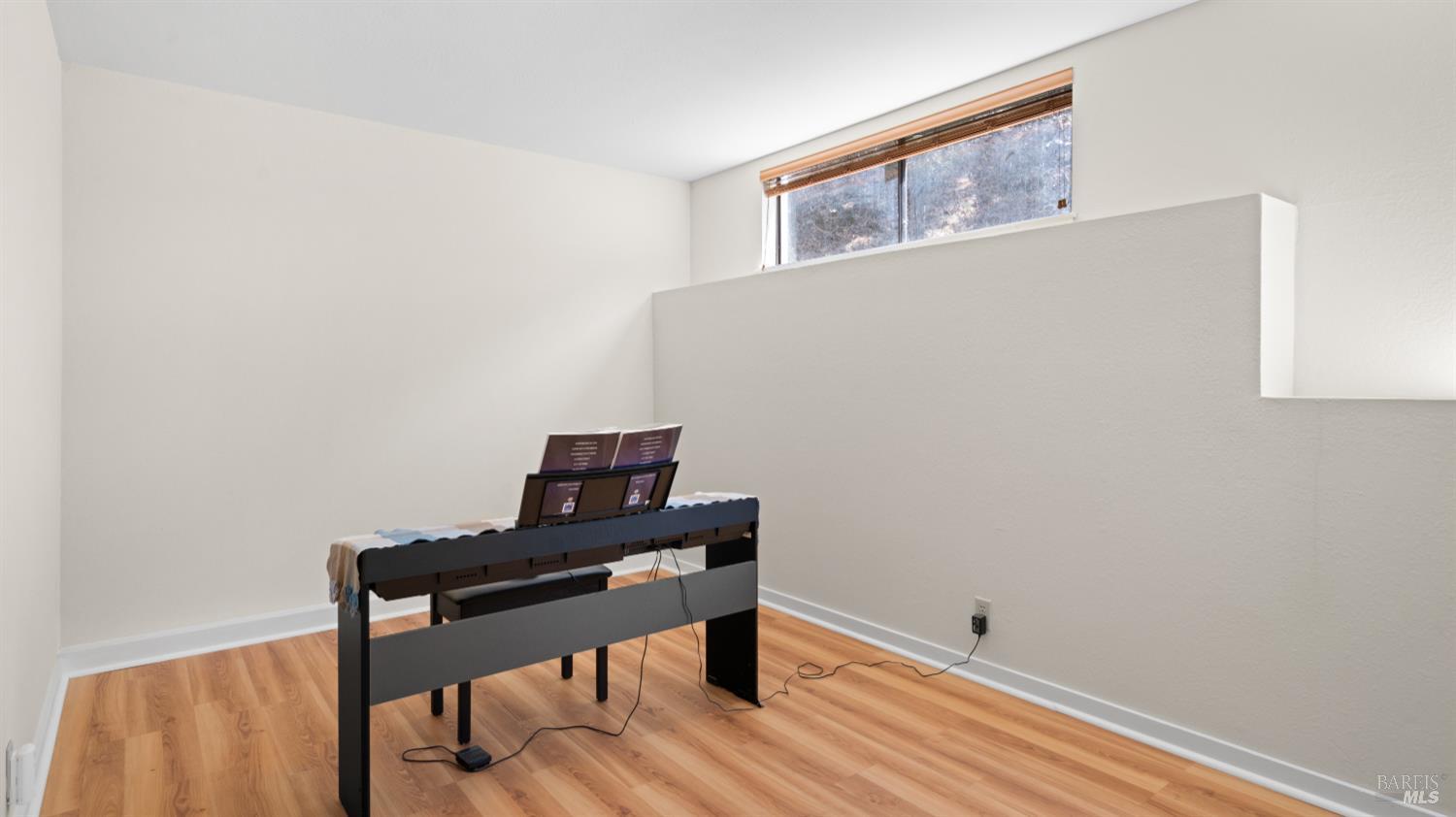 124 Professional Center Pkwy