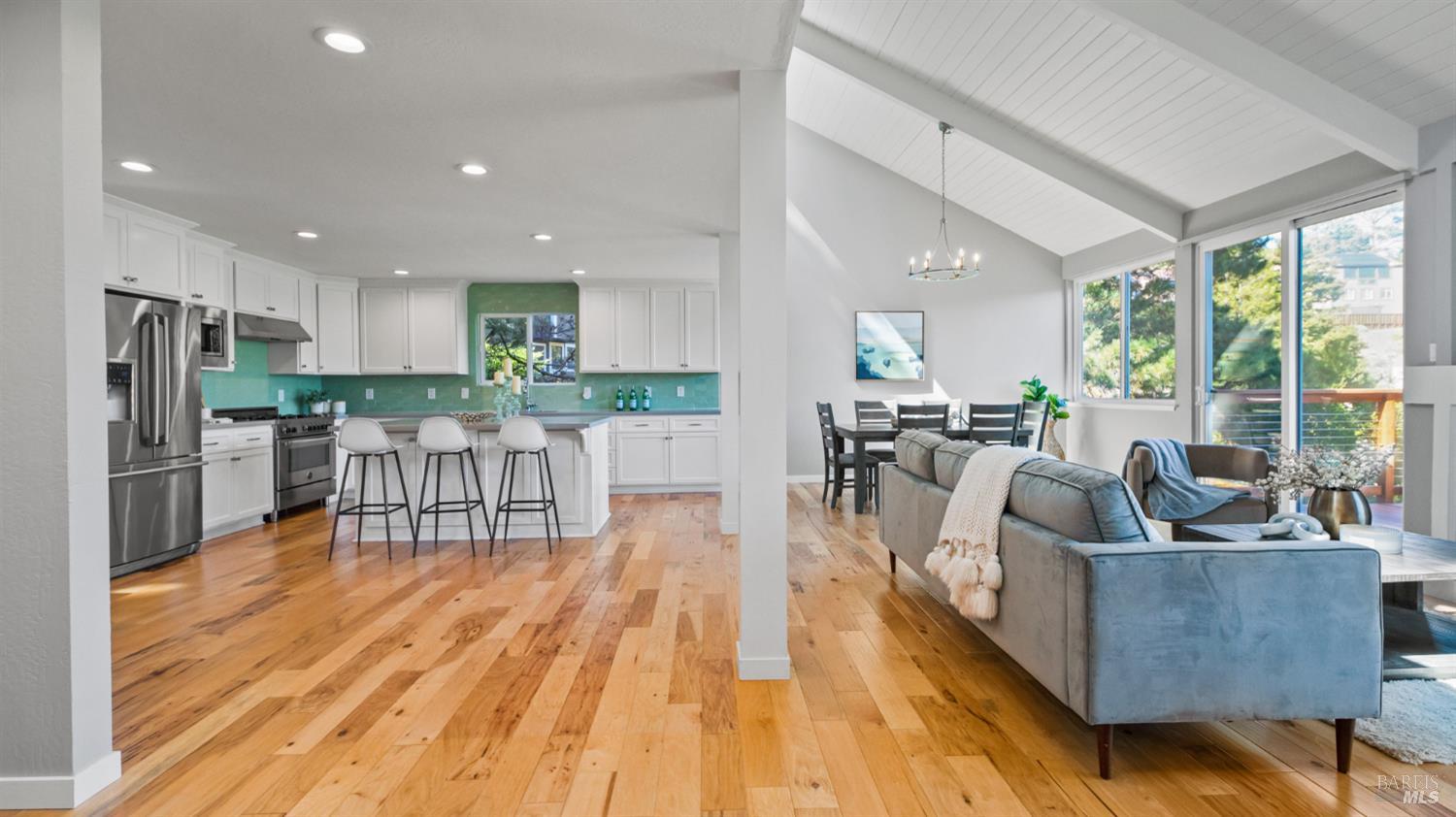 368 Carrera Dr