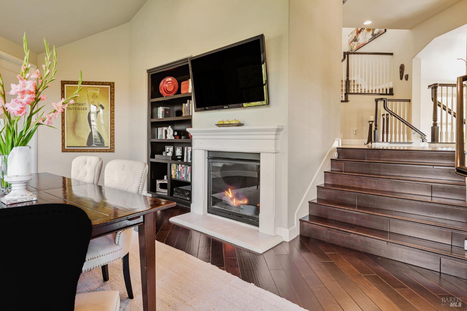 11 Edgehill Way