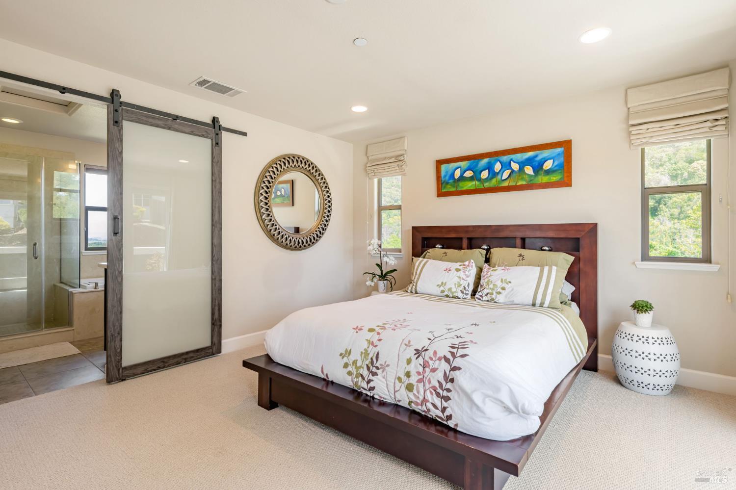 11 Edgehill Way