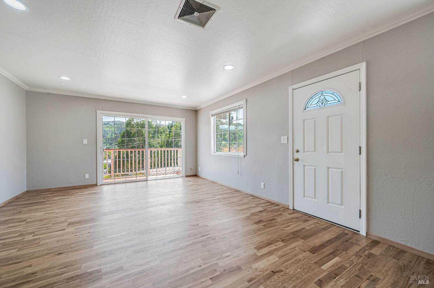 55 Park Cir