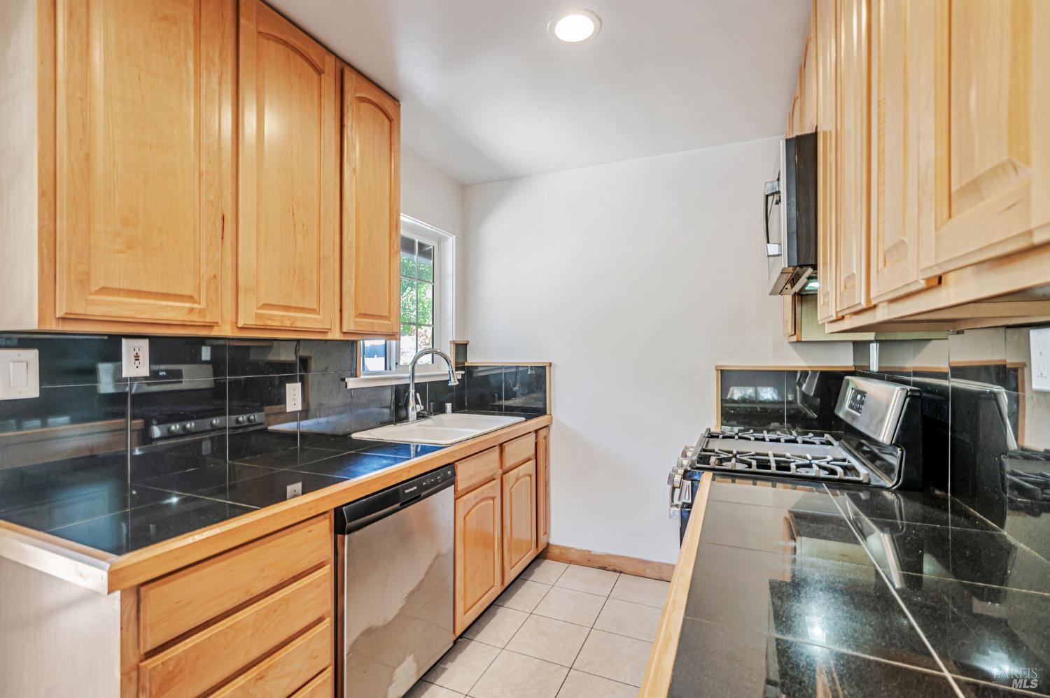 55 Park Cir