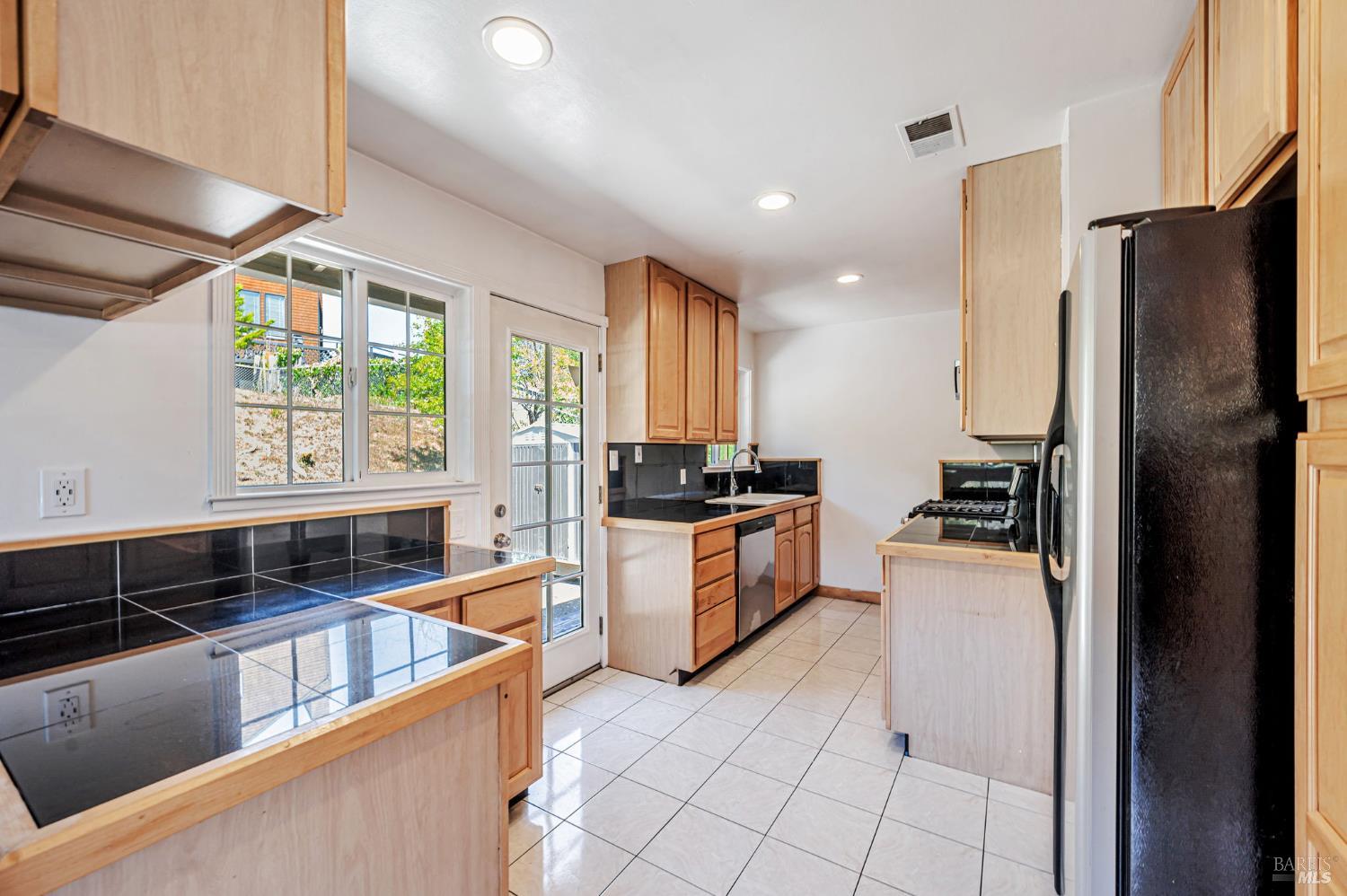 55 Park Cir