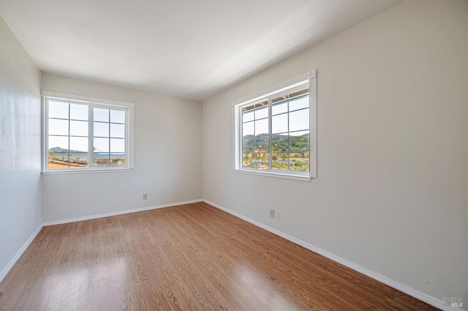 55 Park Cir