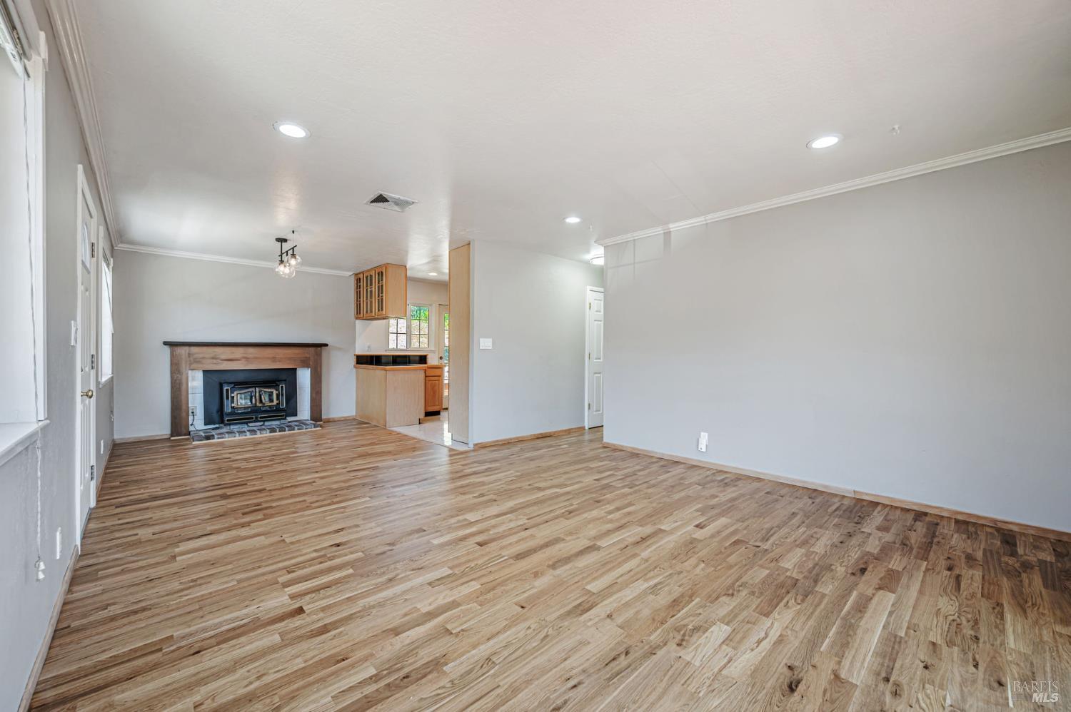 55 Park Cir