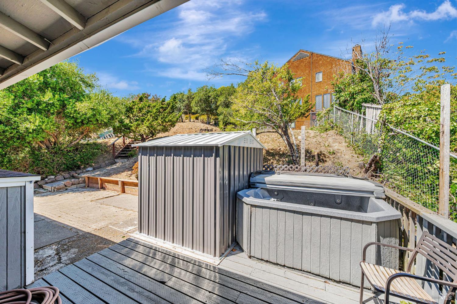 55 Park Cir
