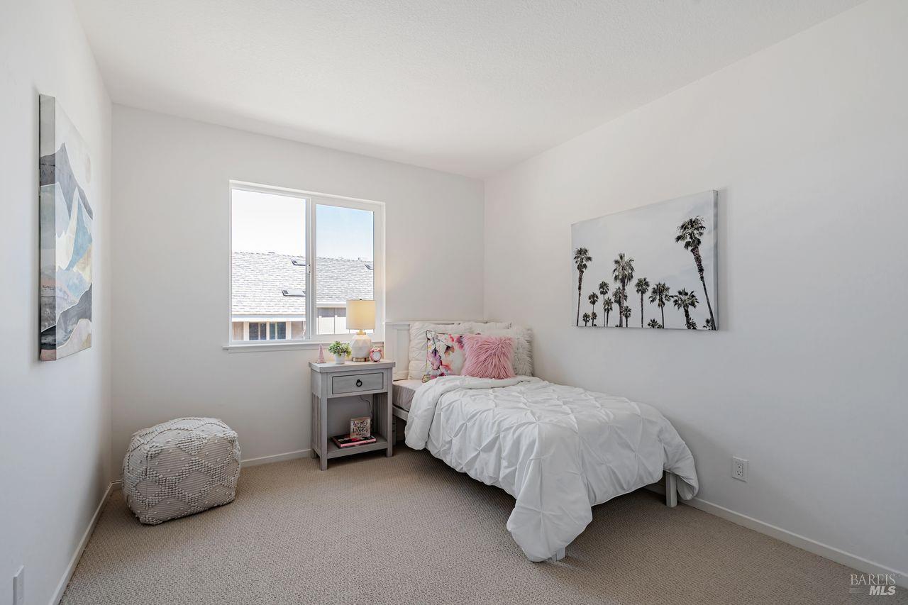 1267 Valley Oak Ct #F