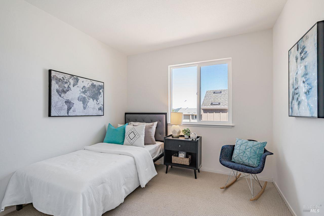 1267 Valley Oak Ct #F