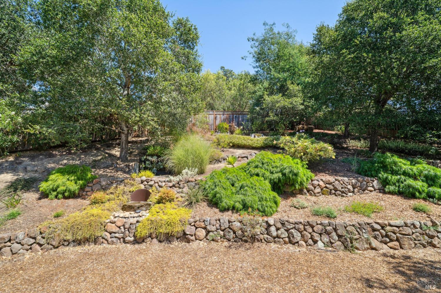 209 Linden Ln